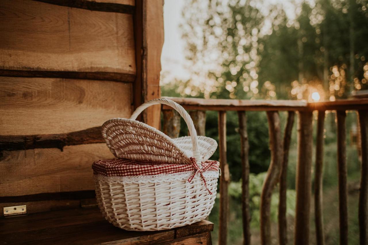Durmiendo Entre Arboles, Bonita Cabana En La Rioja Anguciana Eksteriør bilde